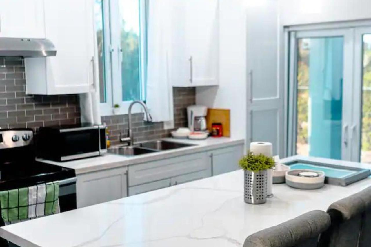 Exclusive Modern In Nasau, Bahamas *
